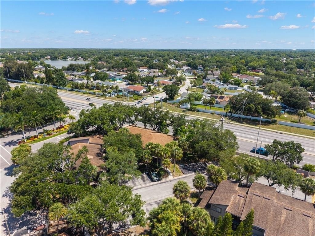 6345 Newtown Circle - Photo 32