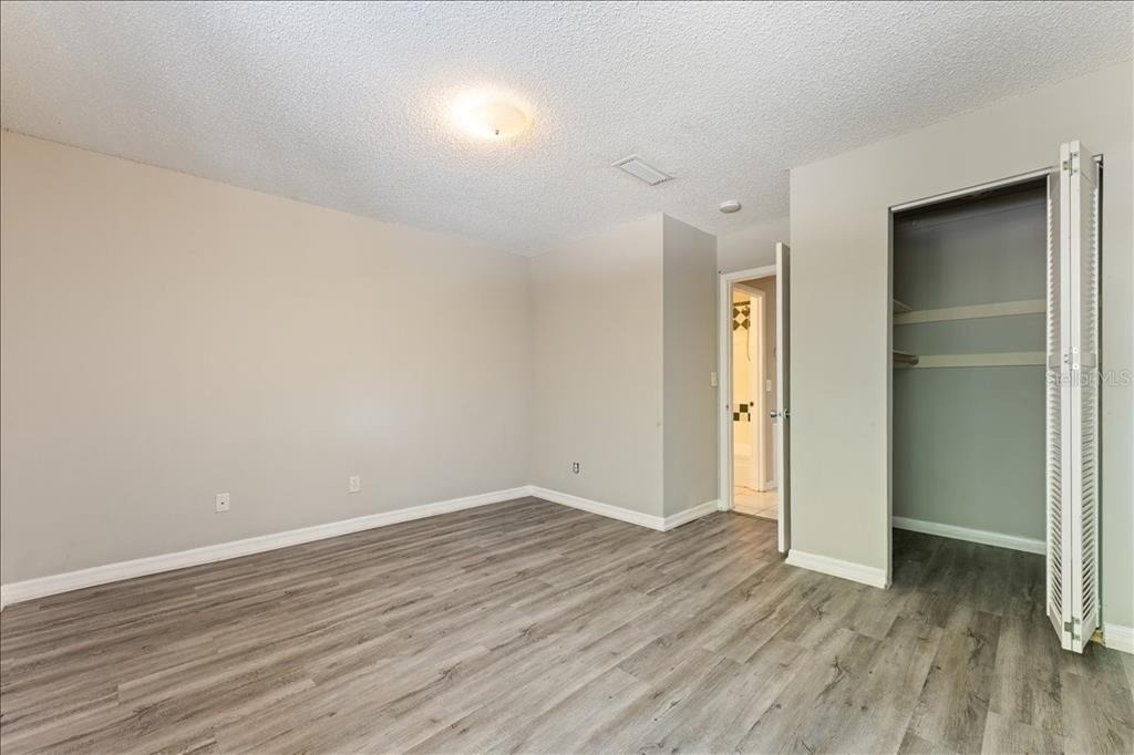 6345 Newtown Circle - Photo 13