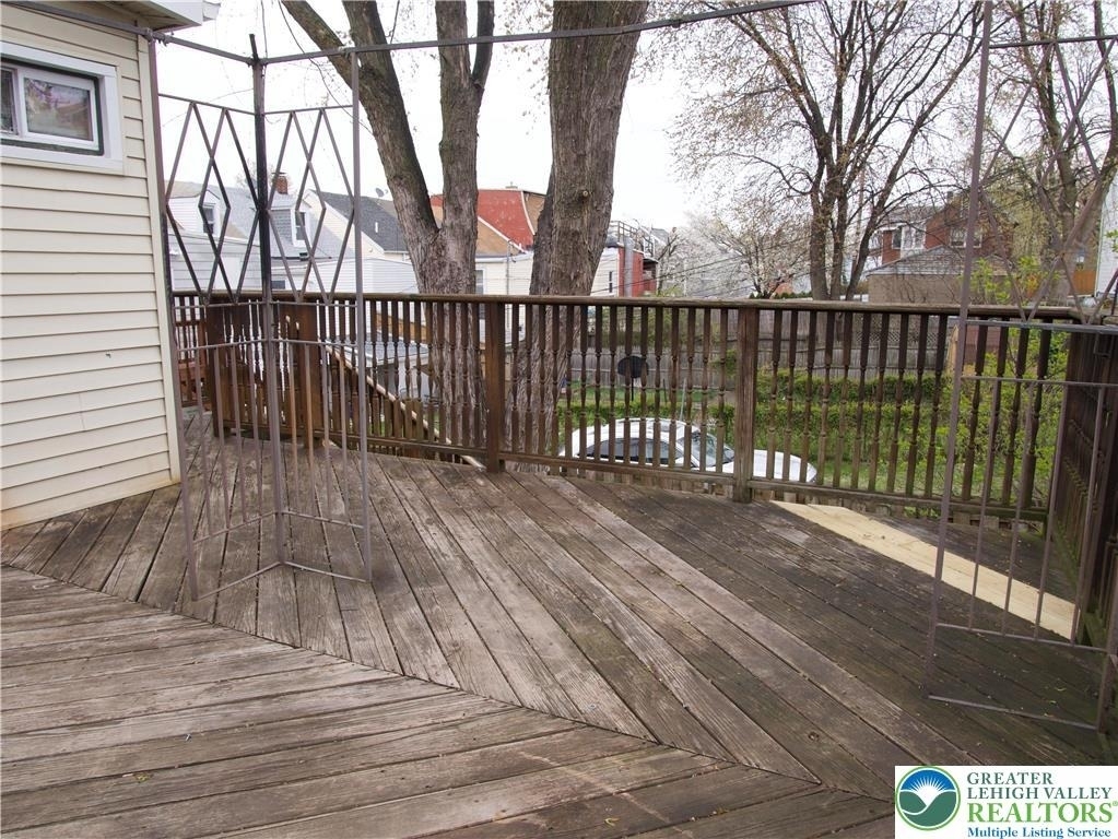 1020 Ferry Street - Photo 25