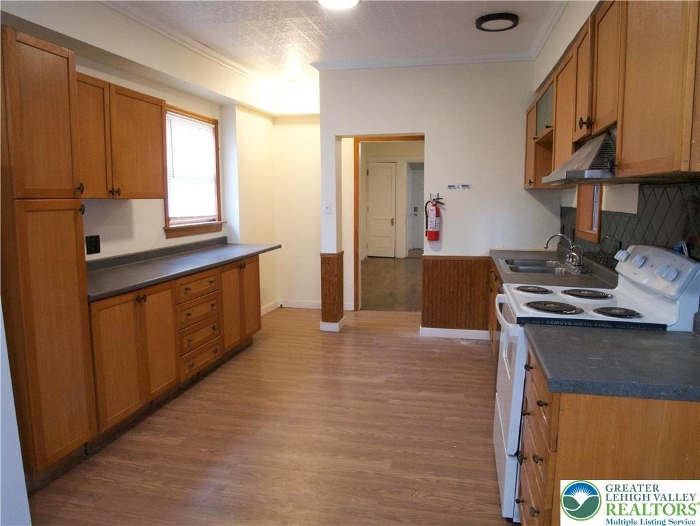 1020 Ferry Street - Photo 15