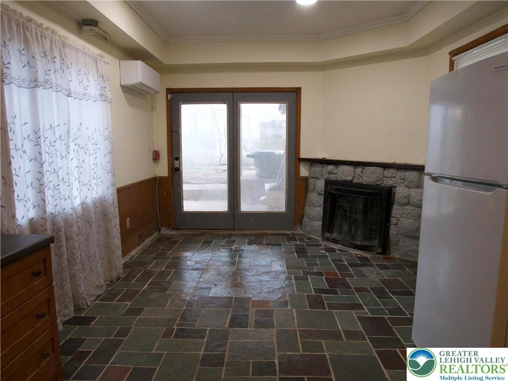 1020 Ferry Street - Photo 16