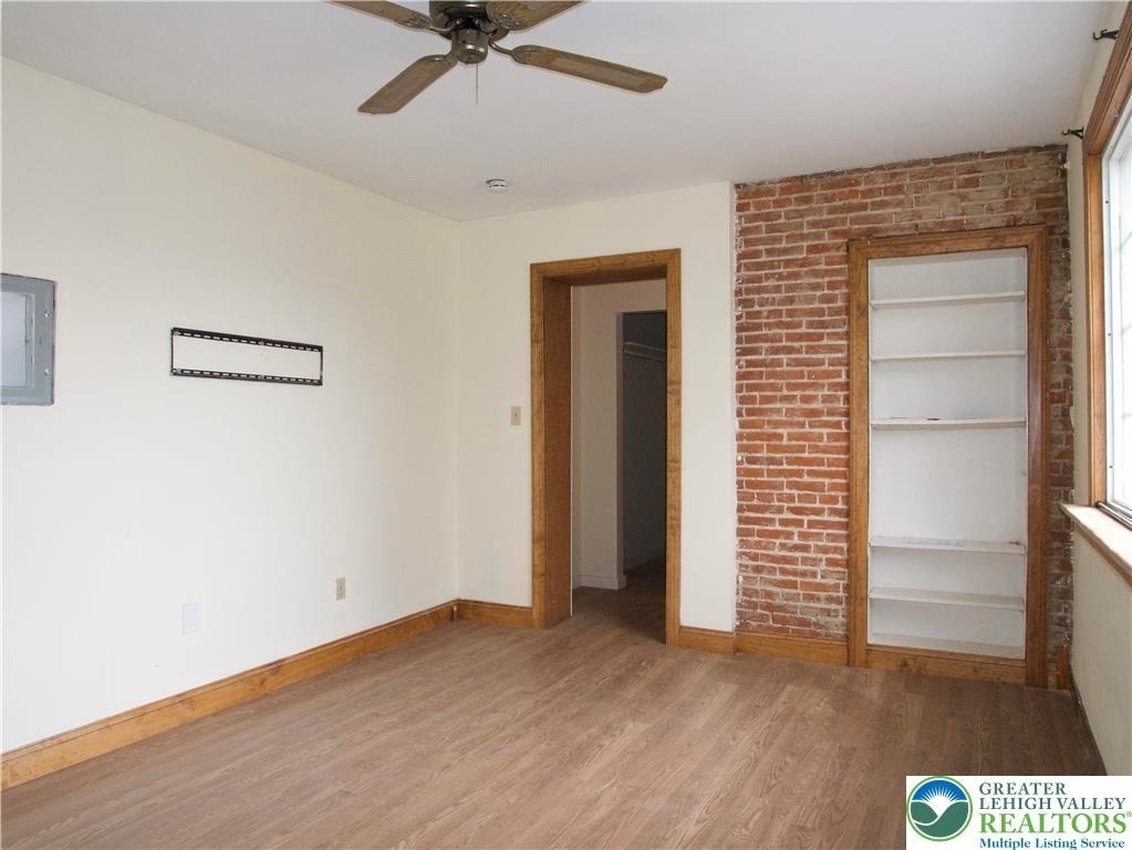 1020 Ferry Street - Photo 19