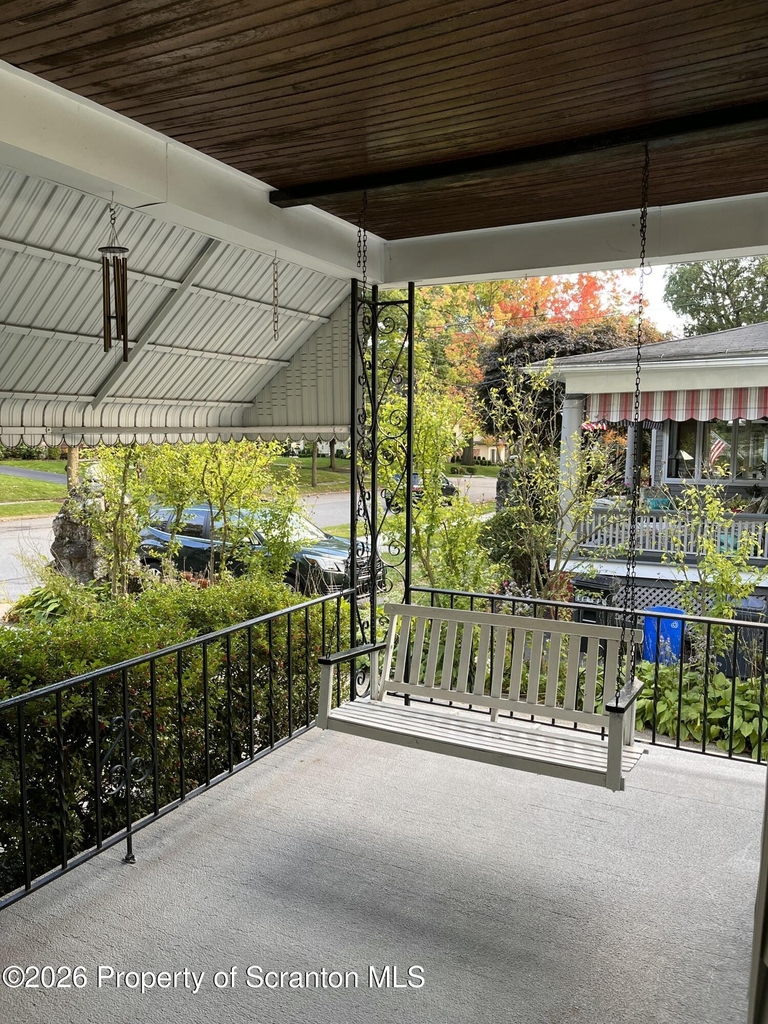 1707 Monroe Avenue - Photo 12