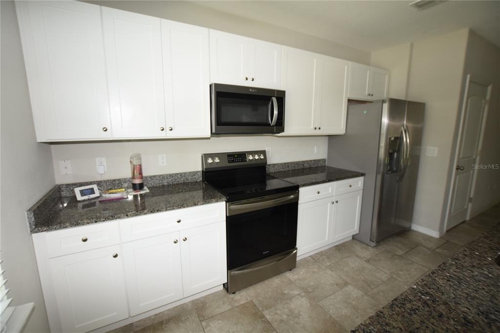 16097 Pebble Bluff Loop - Photo 12