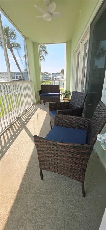 400 64th Avenue - Photo 11