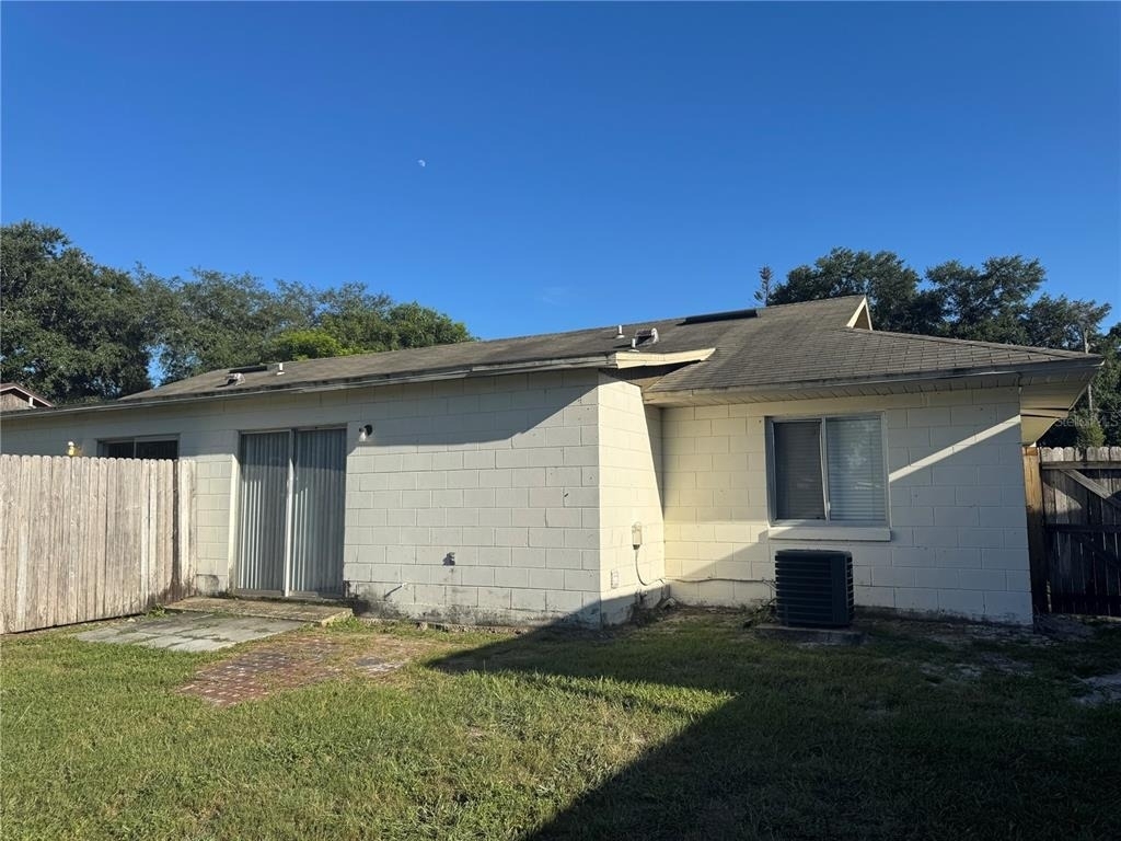 10039 Massey Street - Photo 14