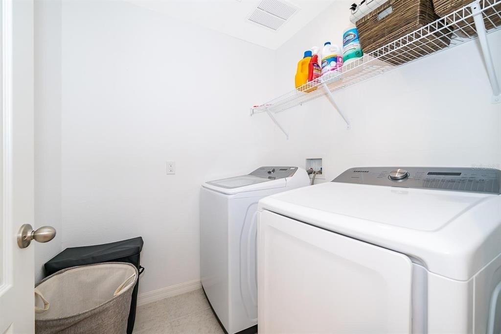 664 Benoi Drive - Photo 11