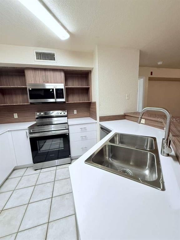 832 Camargo Way - Photo 8