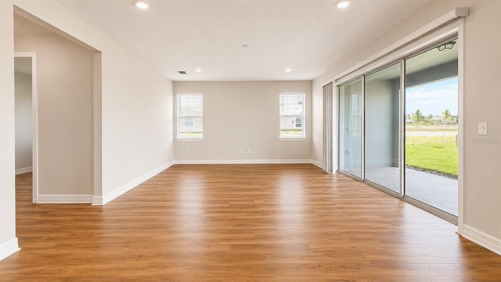 16628 Silver Brook Way - Photo 2