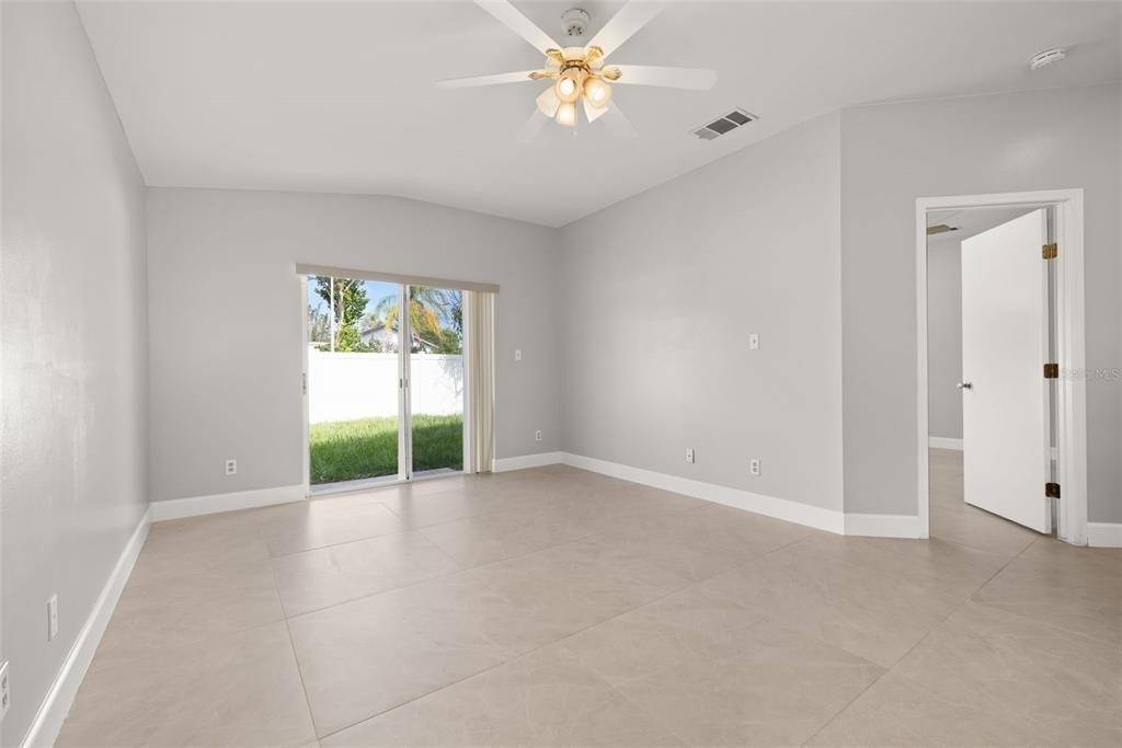 11218 Worley Avenue - Photo 15