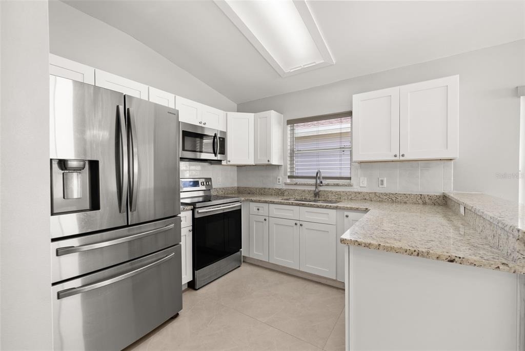 11218 Worley Avenue - Photo 9