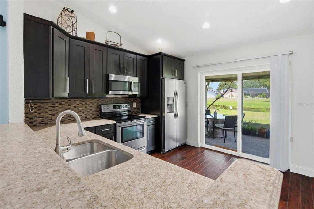 12118 Dickenson Lane - Photo 9