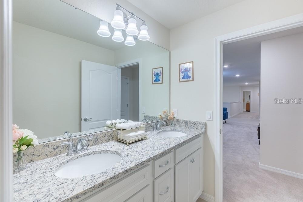 7215 Oakmoss Loop - Photo 42