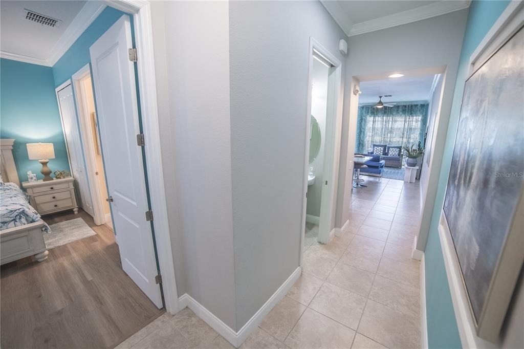 159 Captiva Drive - Photo 3
