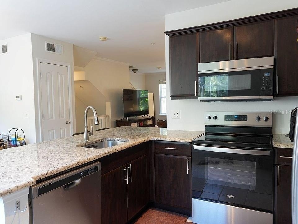 1004 Waterside Drive - Photo 19