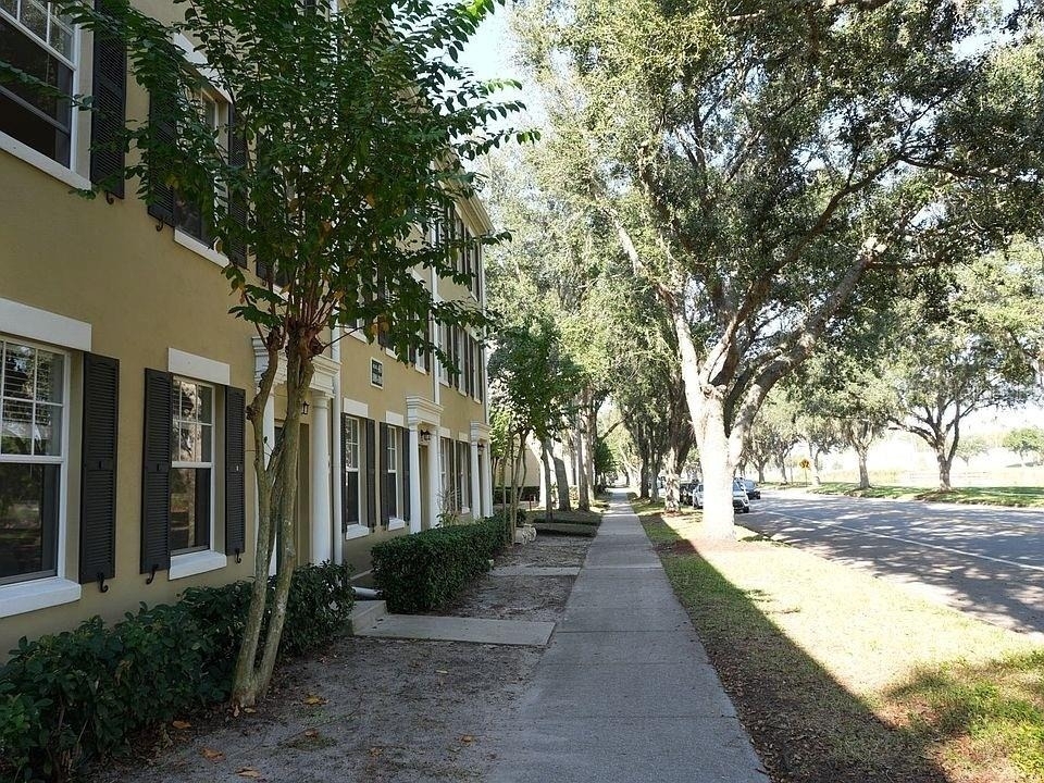 1004 Waterside Drive - Photo 29