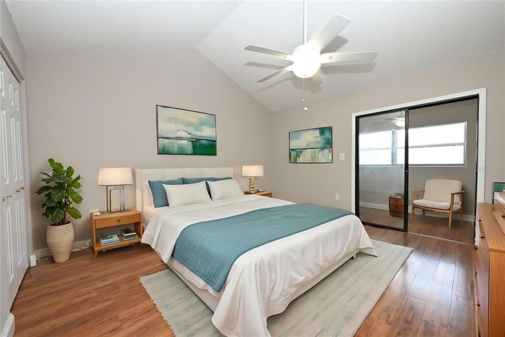 349 E Market Square - Photo 20