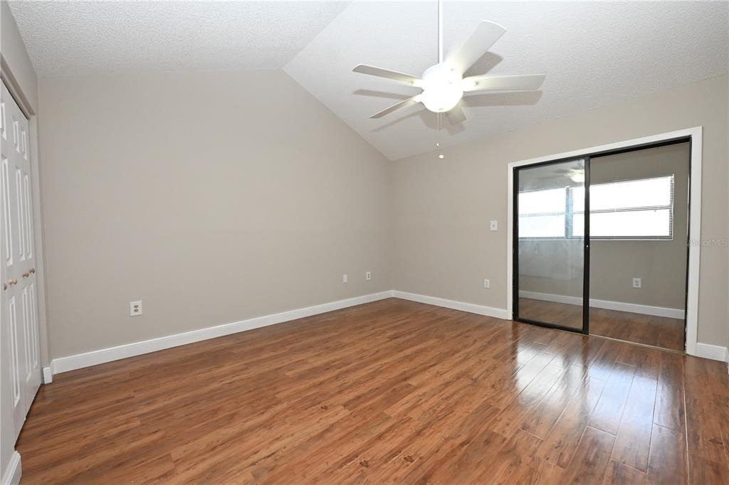 349 E Market Square - Photo 21