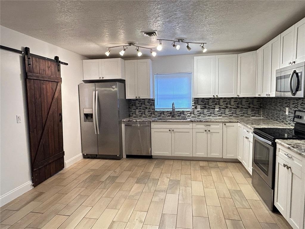 1241 N Lake Elbert Drive Ne - Photo 14