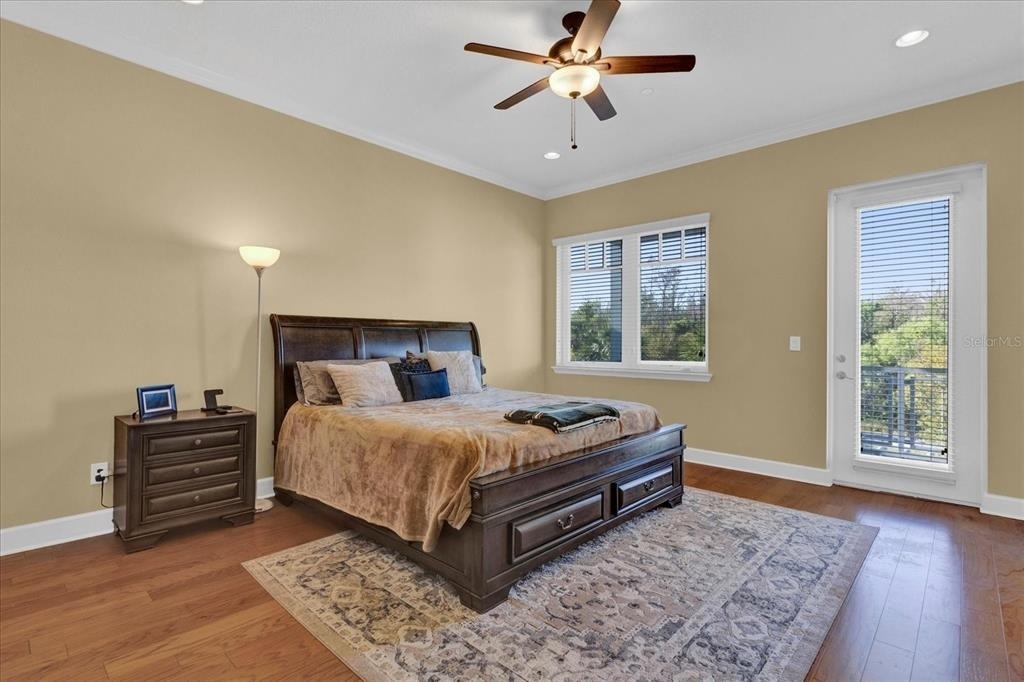 9219 Laureate Boulevard - Photo 11