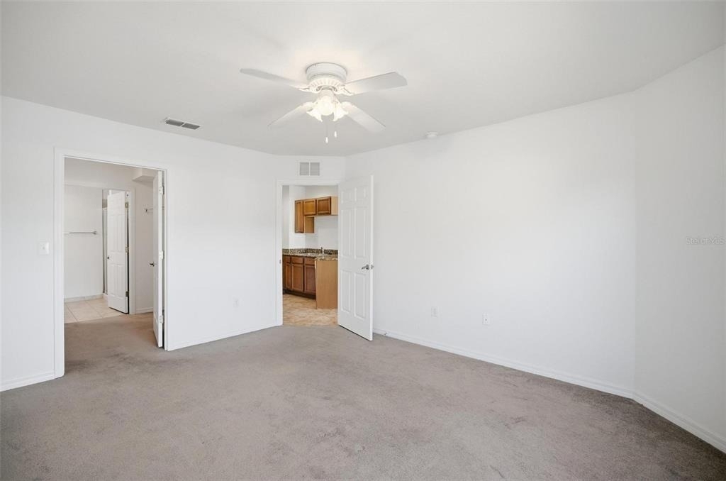 4600 E Moody Boulevard - Photo 23