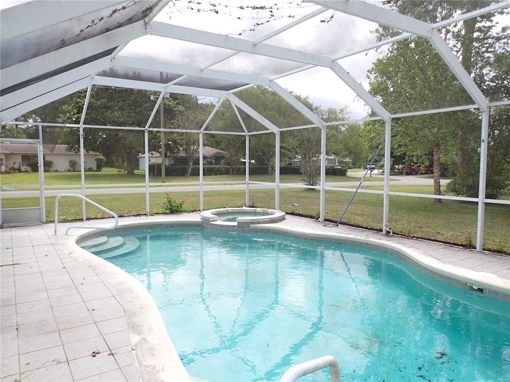 132 Berkshire Lane - Photo 18