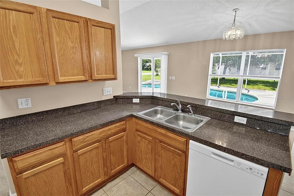 132 Berkshire Lane - Photo 38