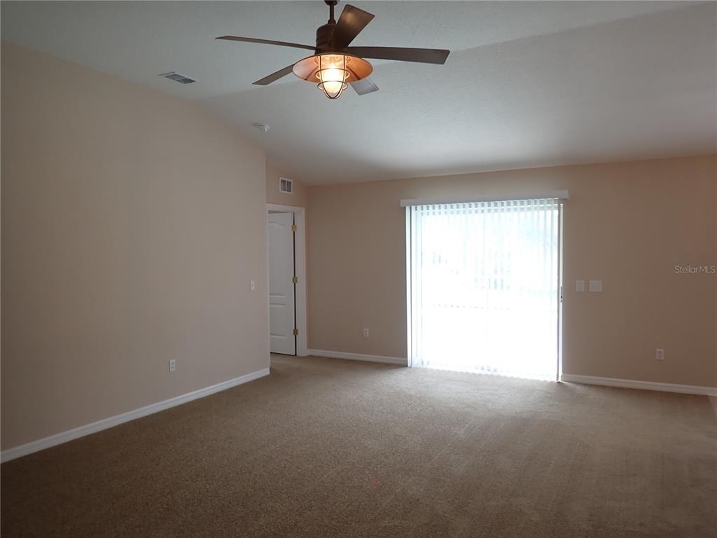 132 Berkshire Lane - Photo 13