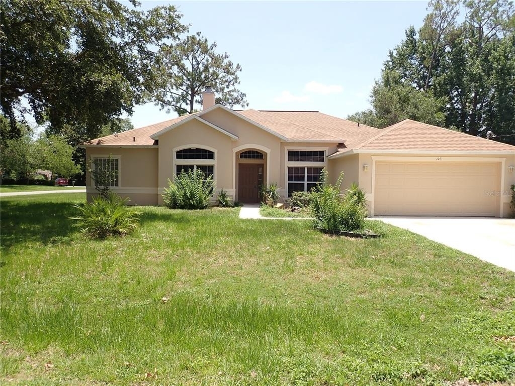 132 Berkshire Lane - Photo 0