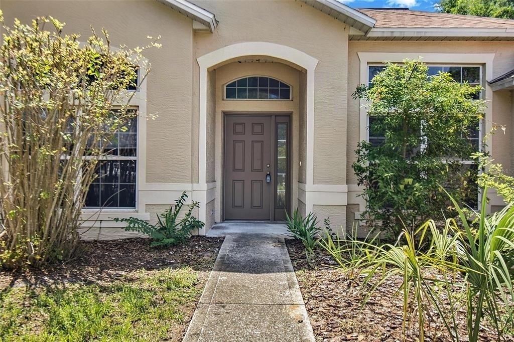 132 Berkshire Lane - Photo 2