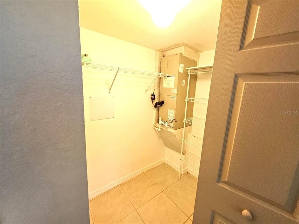 25050 Sandhill Boulevard - Photo 11