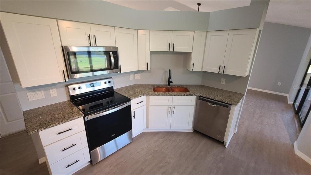 13 Seaward Circle - Photo 5