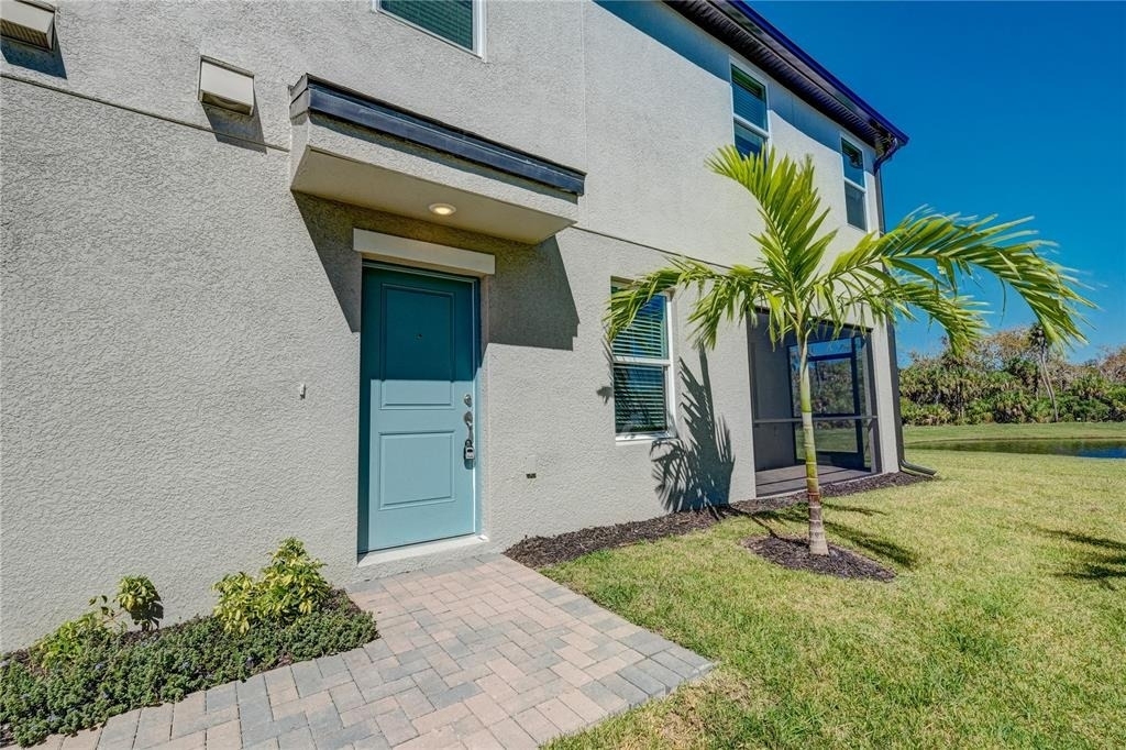 5512 Tripoli Drive - Photo 1