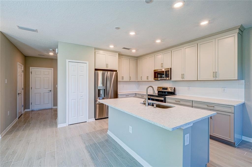 5512 Tripoli Drive - Photo 2