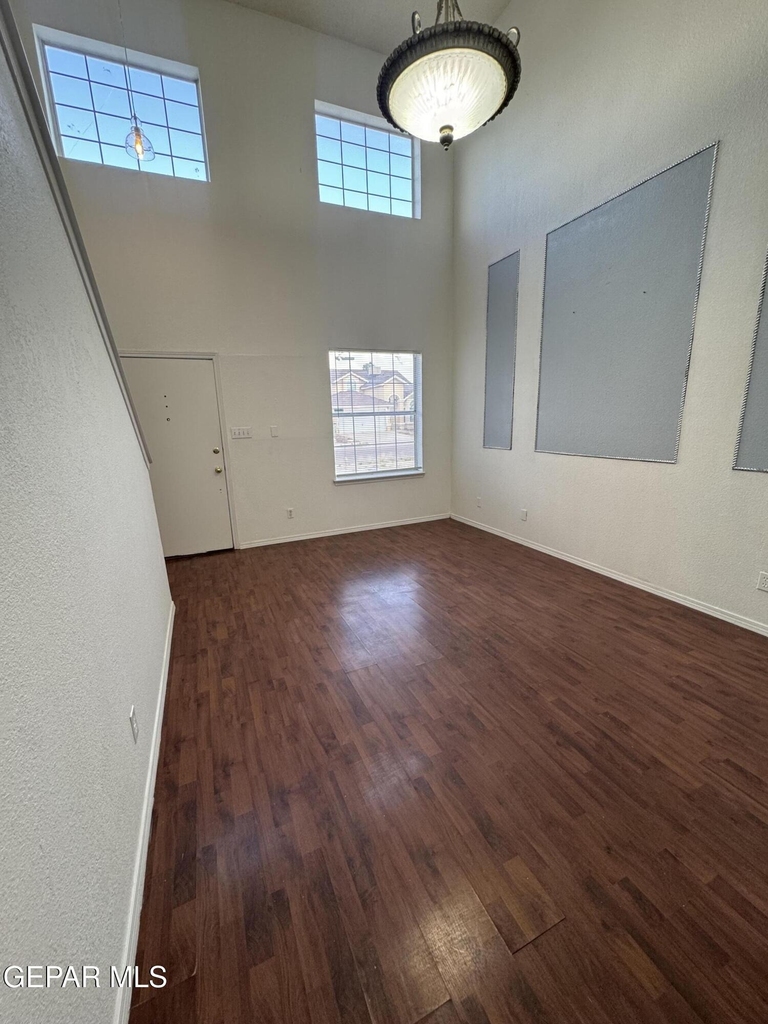 3033 Tierra Humeda Drive - Photo 1
