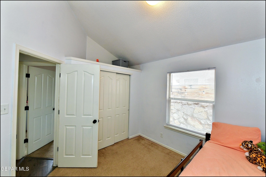 10937 Northview Drive - Photo 36
