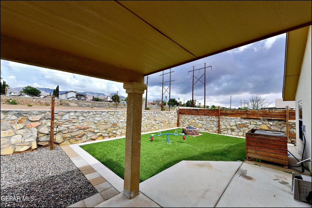 10937 Northview Drive - Photo 38