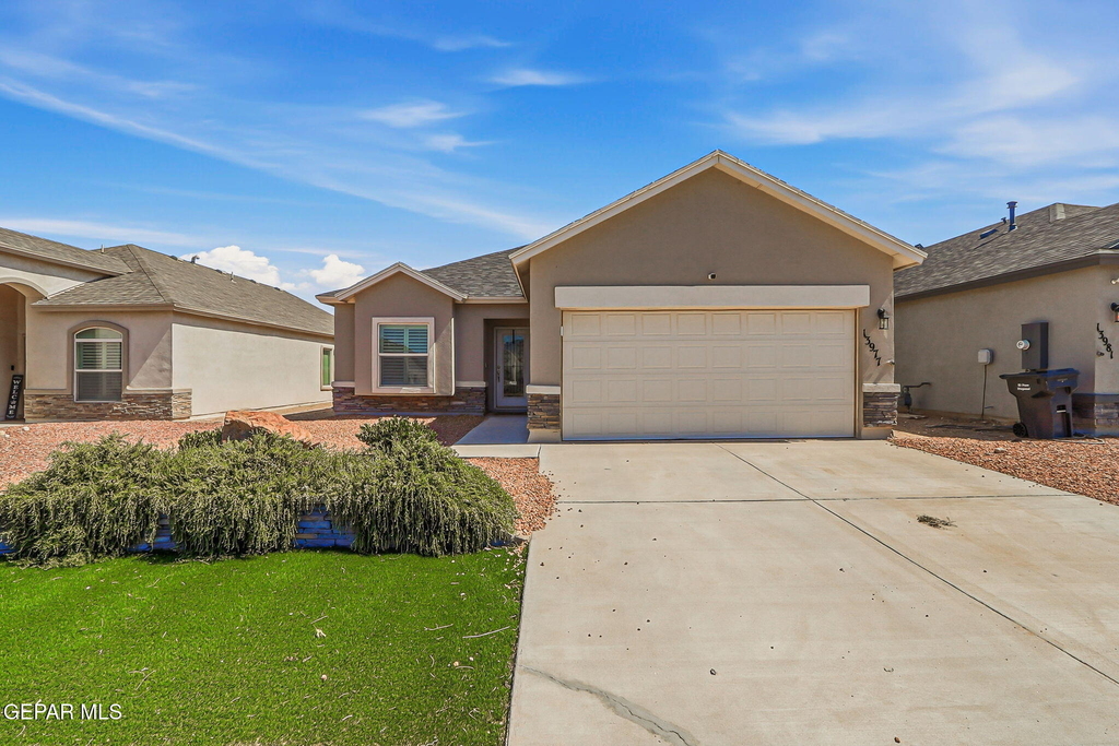13977 Margaret Ponce Avenue - Photo 0
