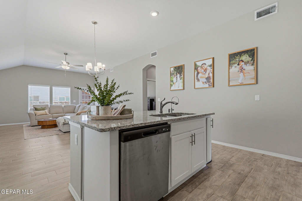 13977 Margaret Ponce Avenue - Photo 5