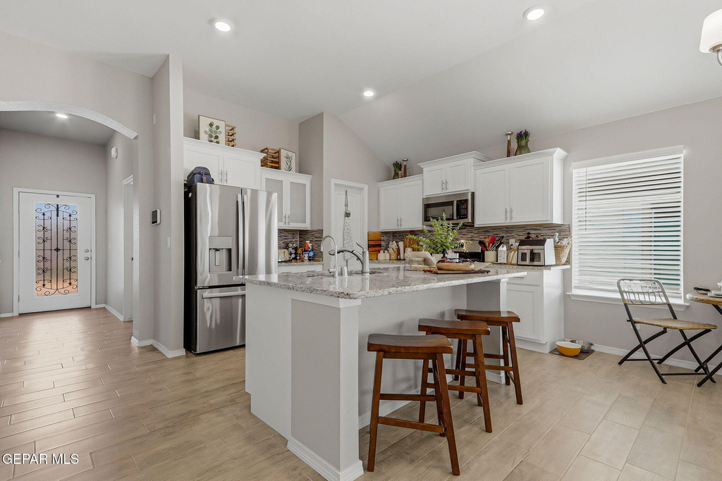 13977 Margaret Ponce Avenue - Photo 6