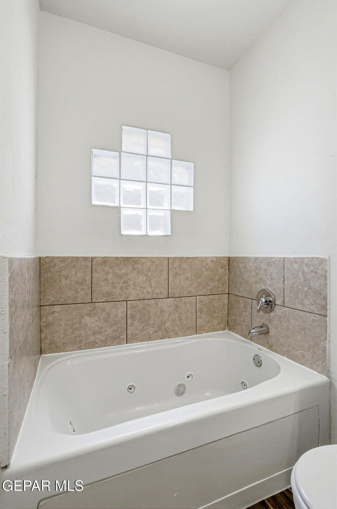 13659 Everingham Street - Photo 25