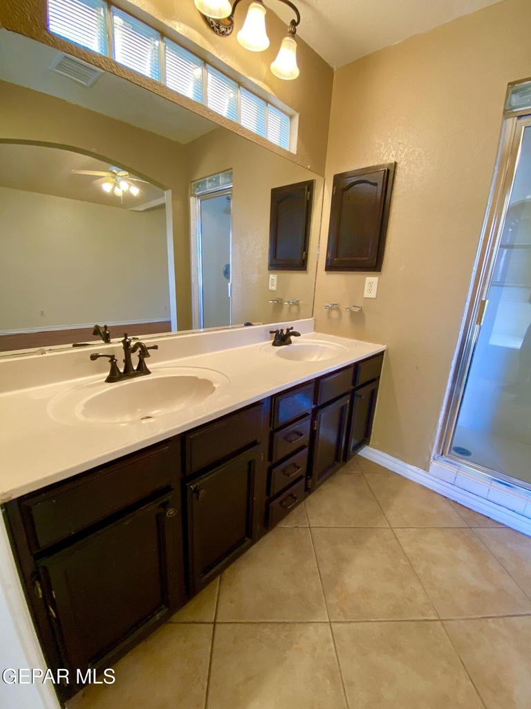 12521 Crystal Ridge Street - Photo 28