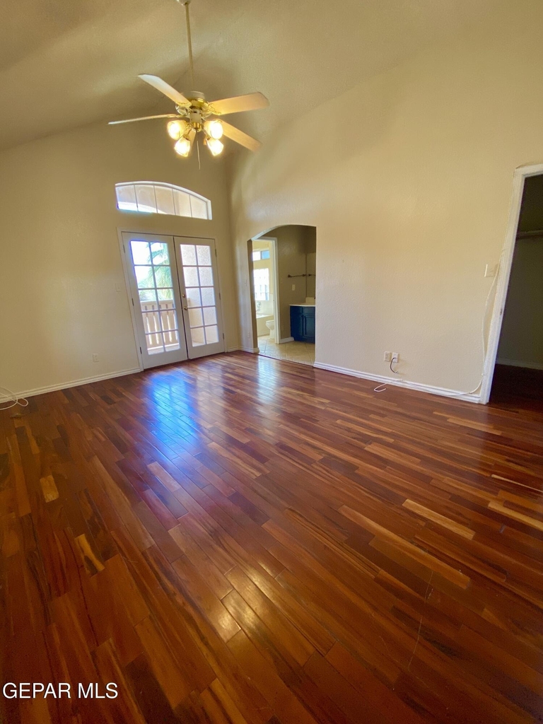 12521 Crystal Ridge Street - Photo 24