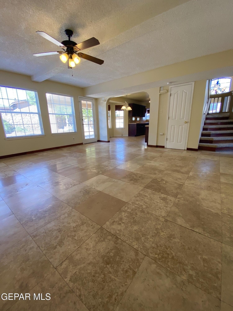 12521 Crystal Ridge Street - Photo 12