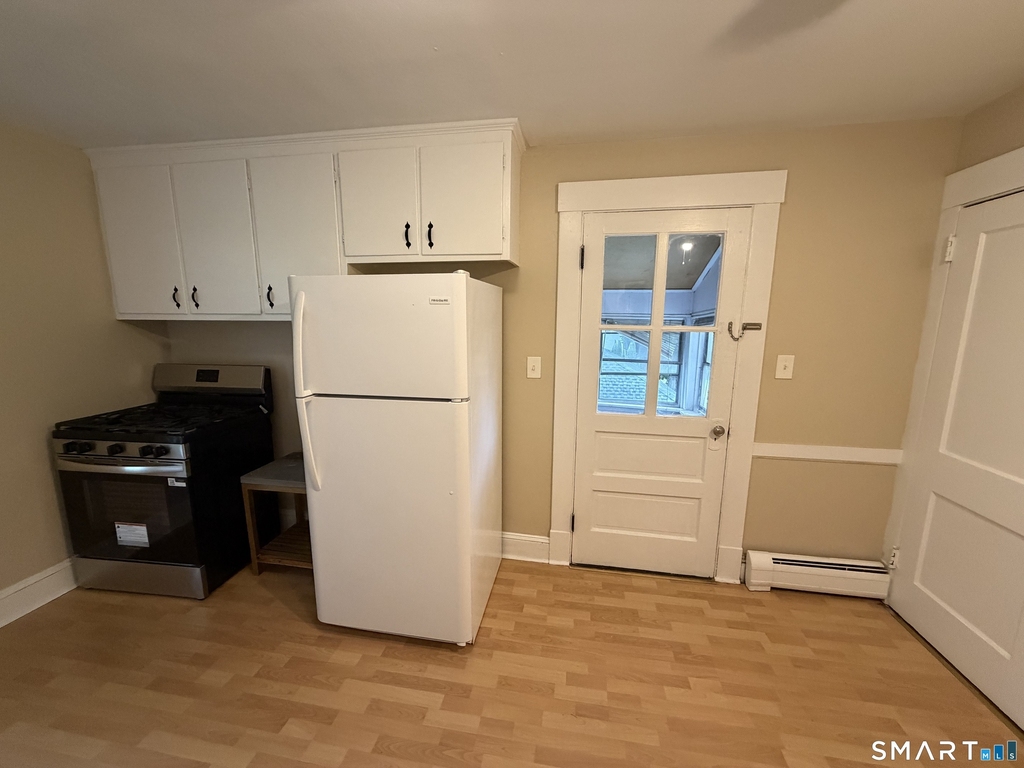 285 Hillside Avenue - Photo 3