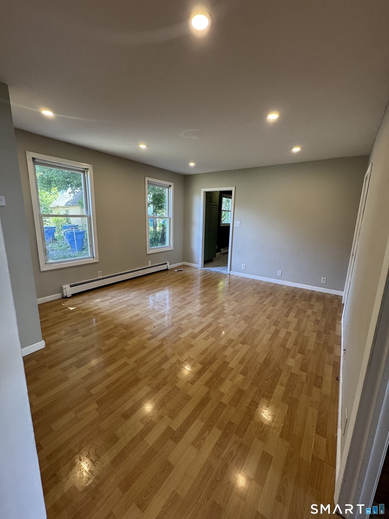 77 Tulip Street - Photo 5