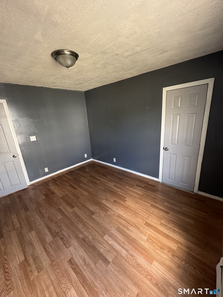 77 Tulip Street - Photo 4