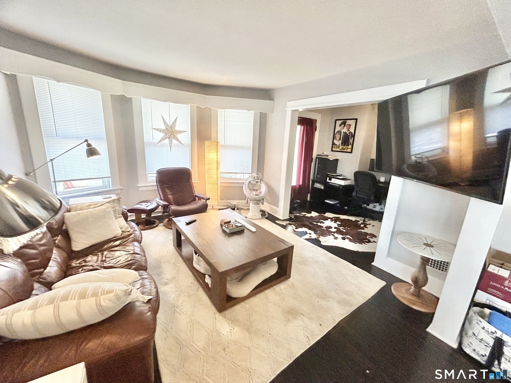 59 Morehouse Street - Photo 1