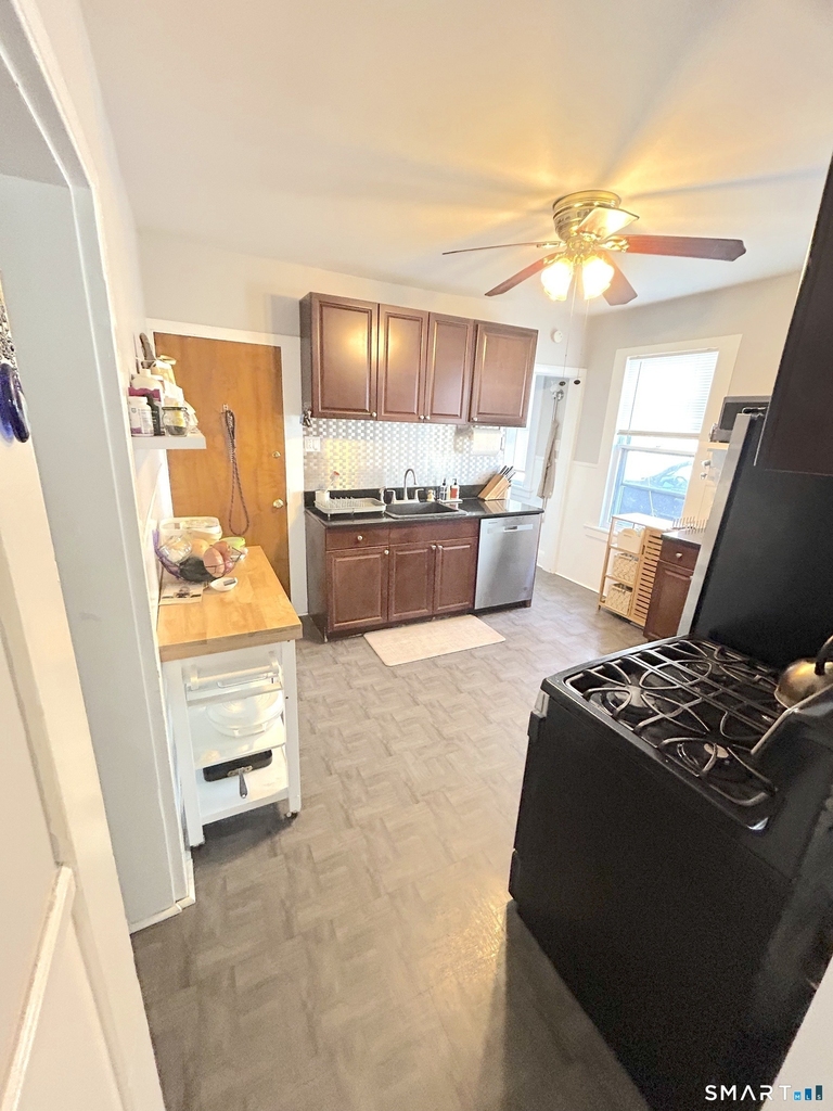 59 Morehouse Street - Photo 9