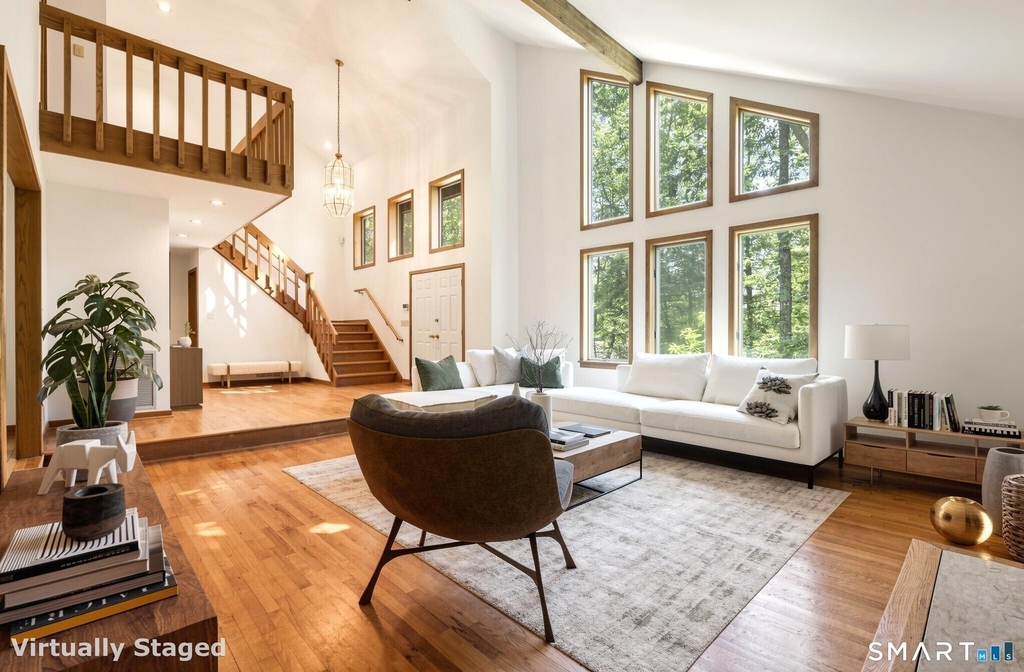 732 Den Road - Photo 3